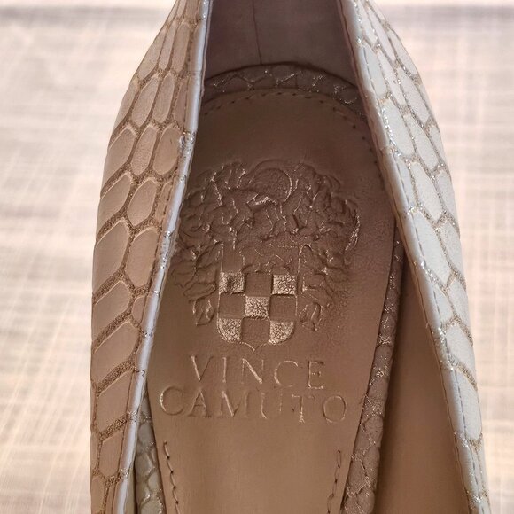 VINCE CAMUTO Cream Leather Snakeskin Texture Platform Peep Toe 5" Stiletto Heels - Picture 6 of 7